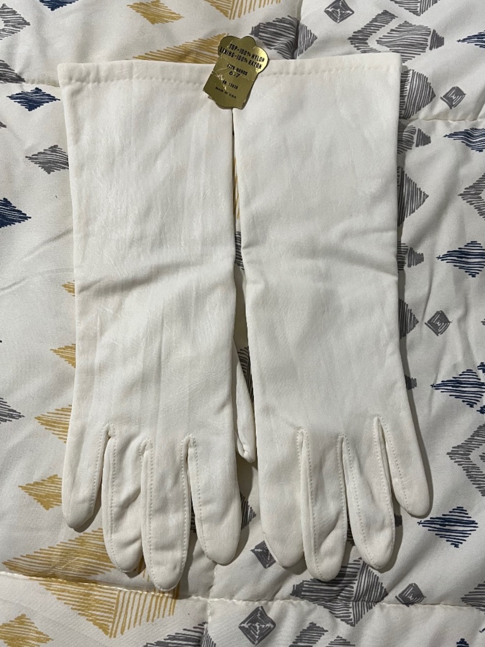 Vintage 1950’s White Formal Dress Gloves NWT
